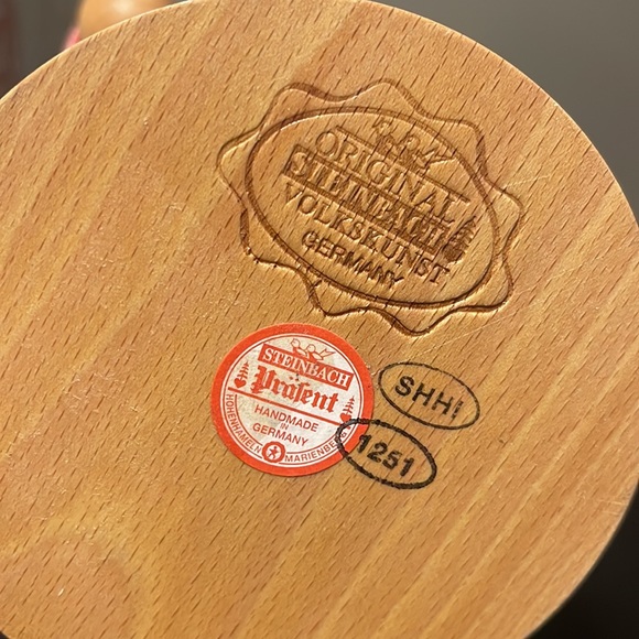 Steinbach nutcracker Cook - Picture 7 of 9